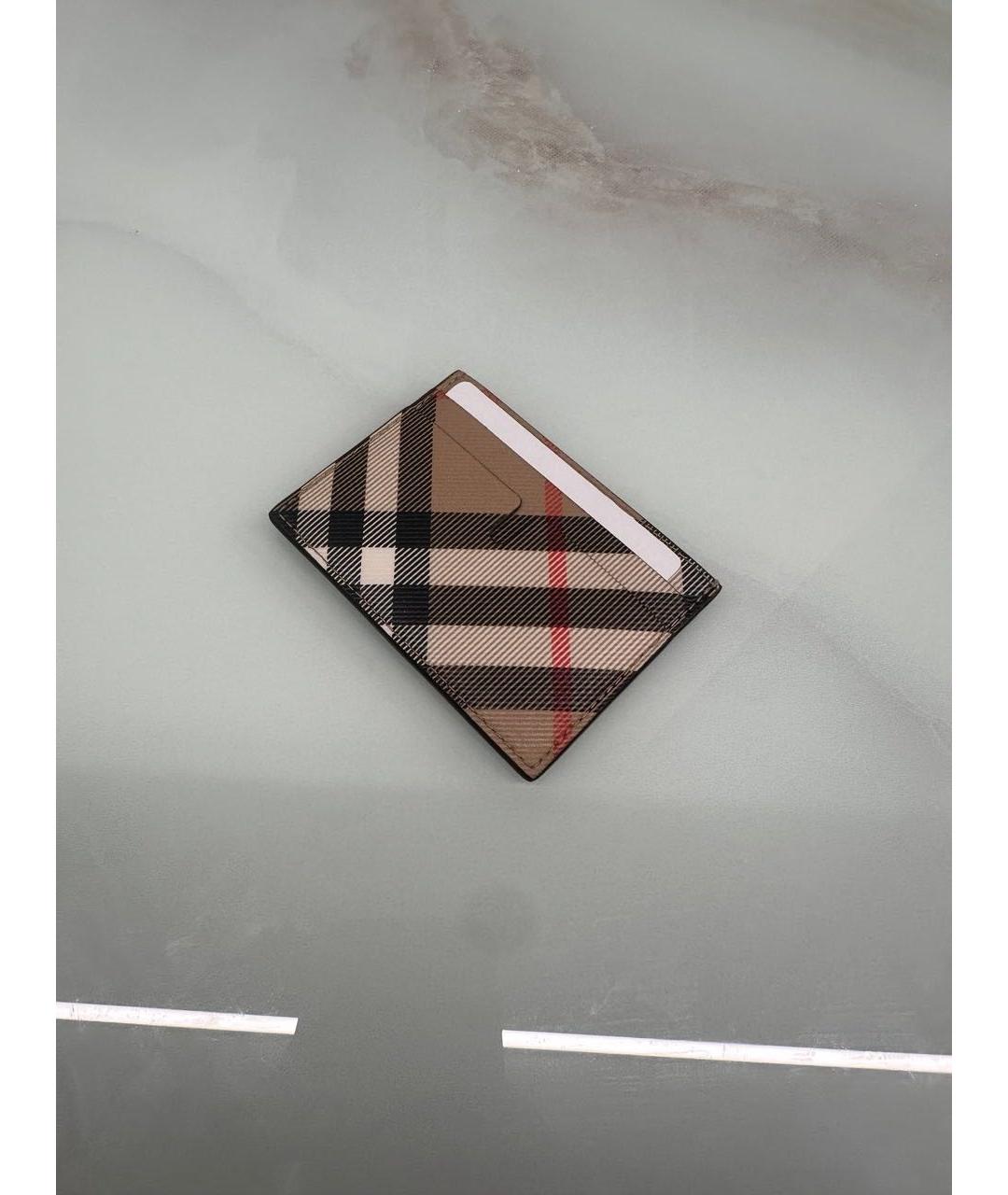 BURBERRY Бежевый кожаный кошелек, фото 3