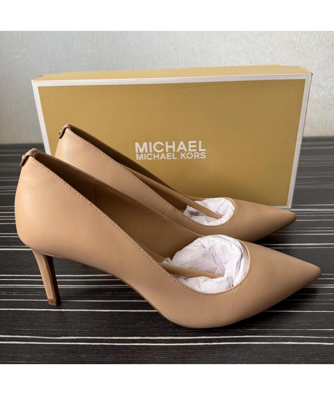 MICHAEL KORS Бежевые кожаные туфли, фото 5