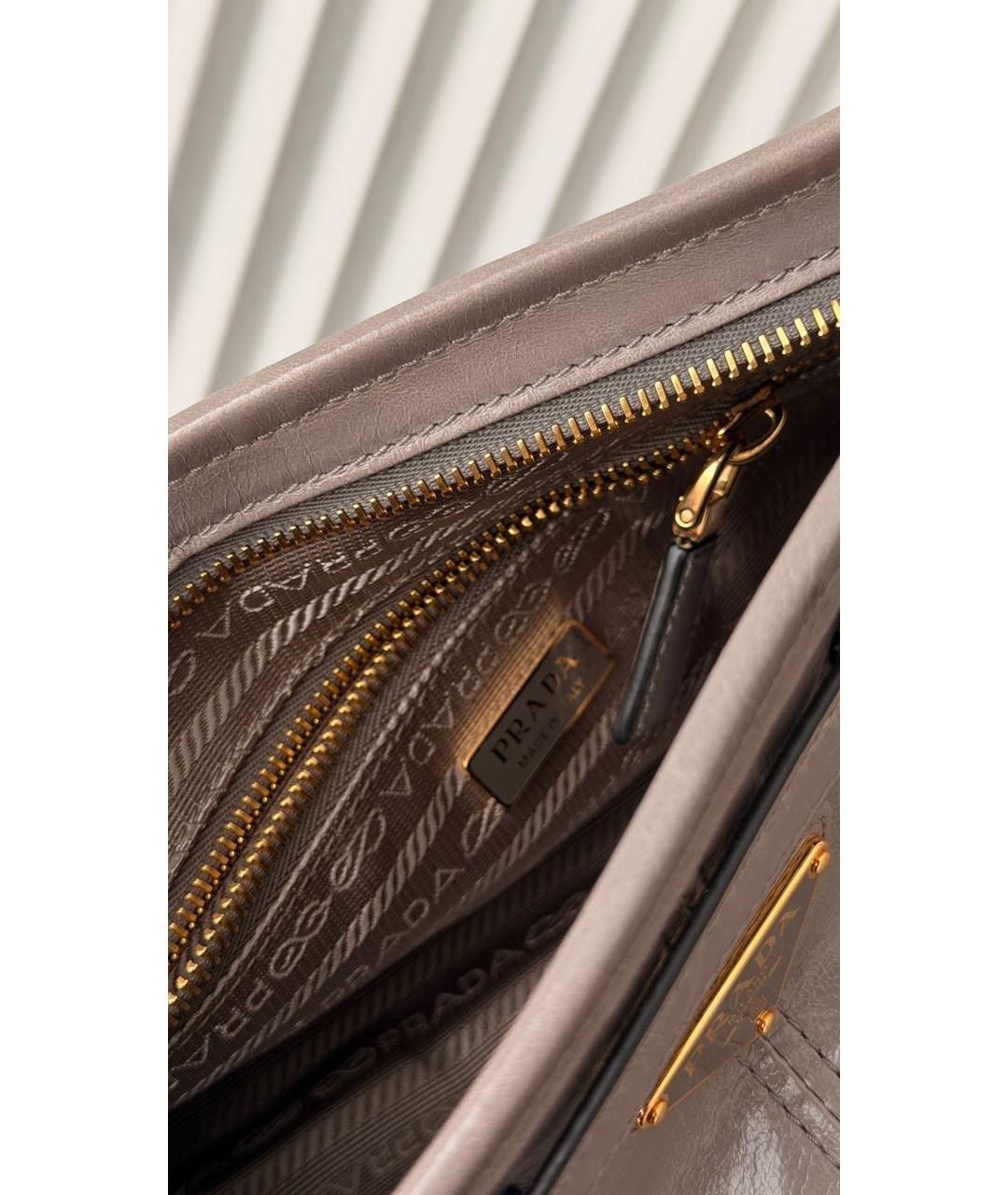 PRADA Серая кожаная сумка тоут, фото 4