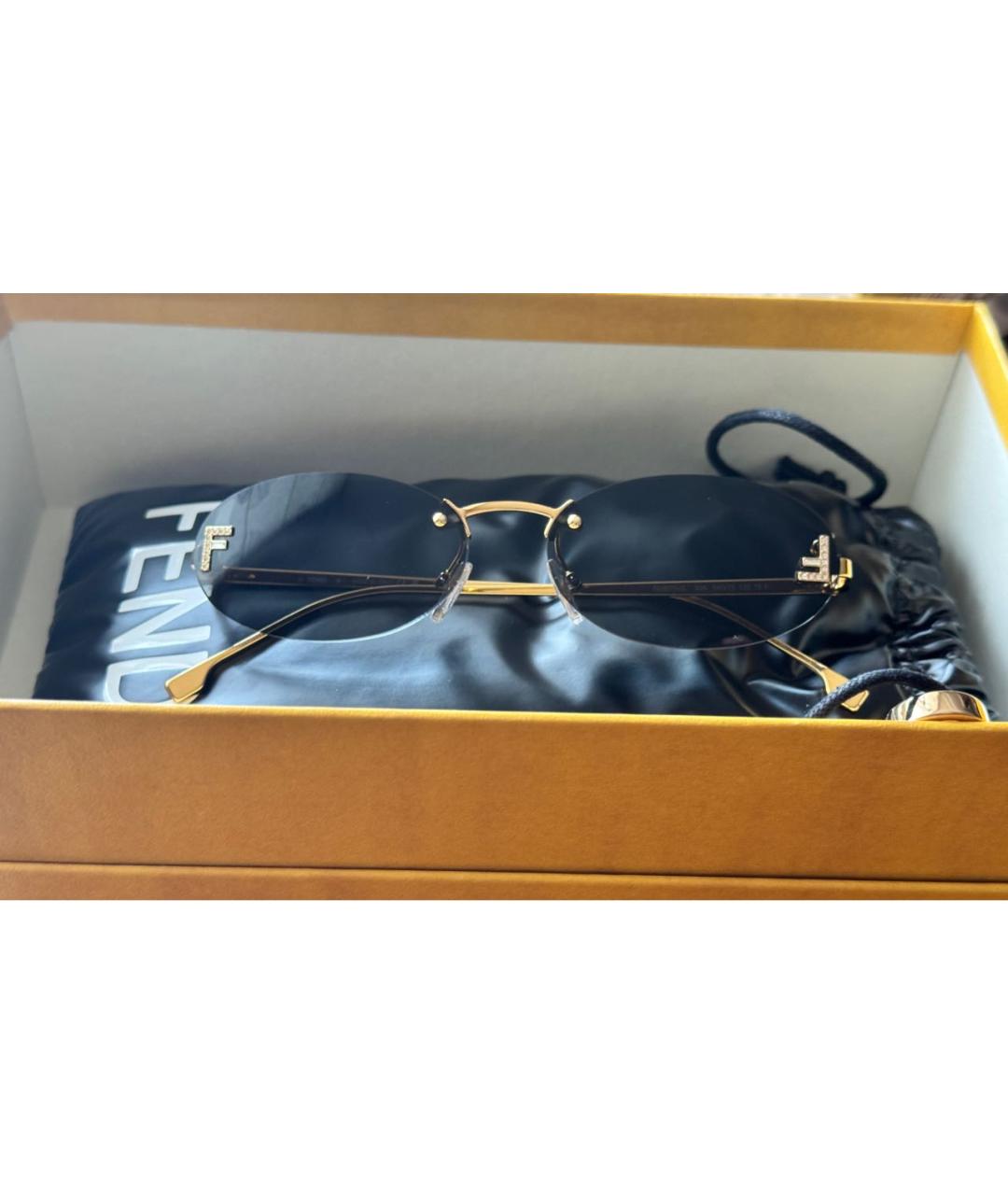 FENDI Золотые металлические солнцезащитные очки, фото 4