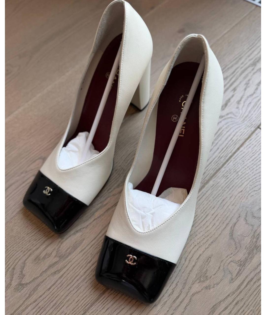 CHANEL Белые кожаные туфли, фото 2