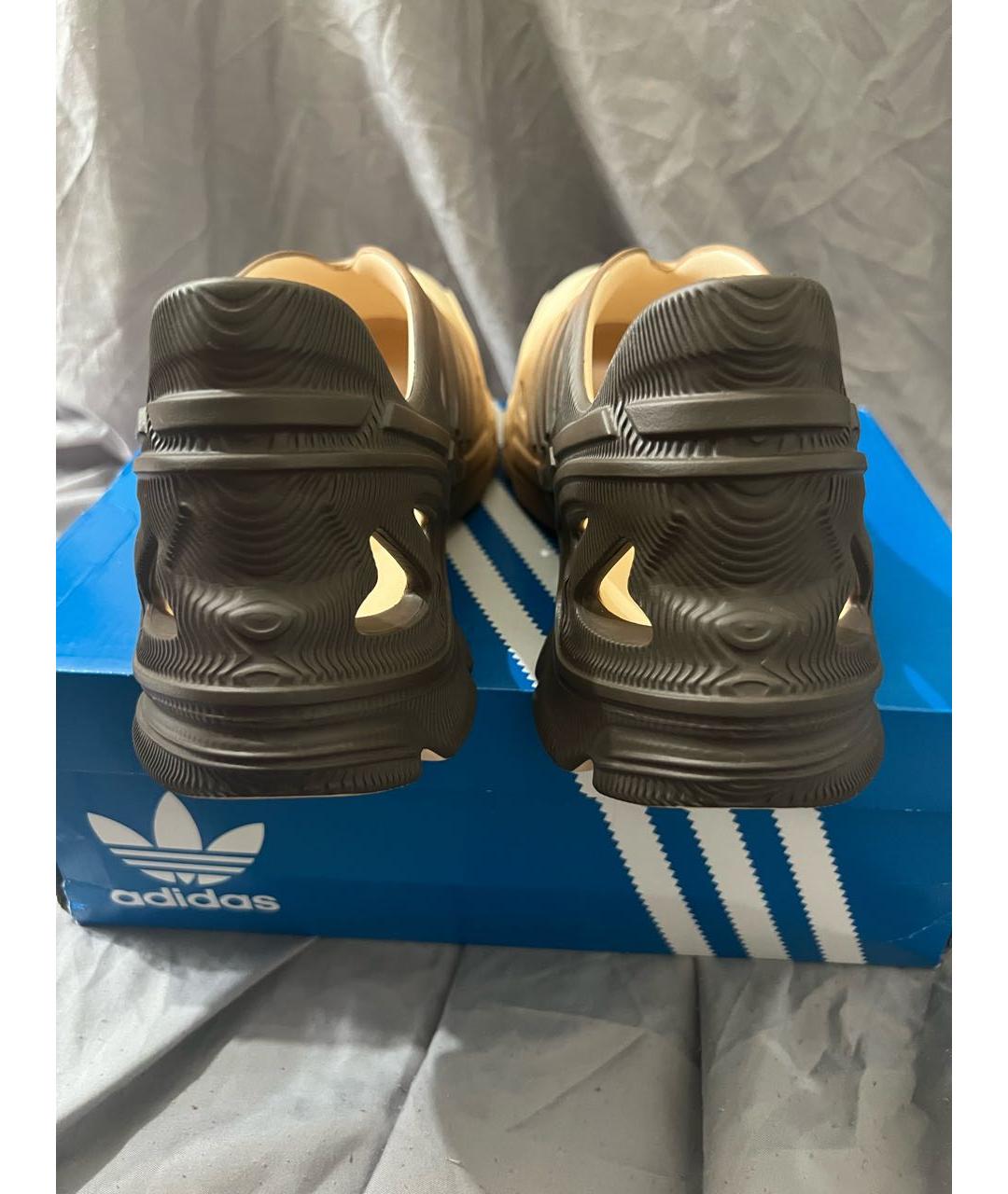 ADIDAS Бежевые резиновые сандалии и шлепанцы, фото 4
