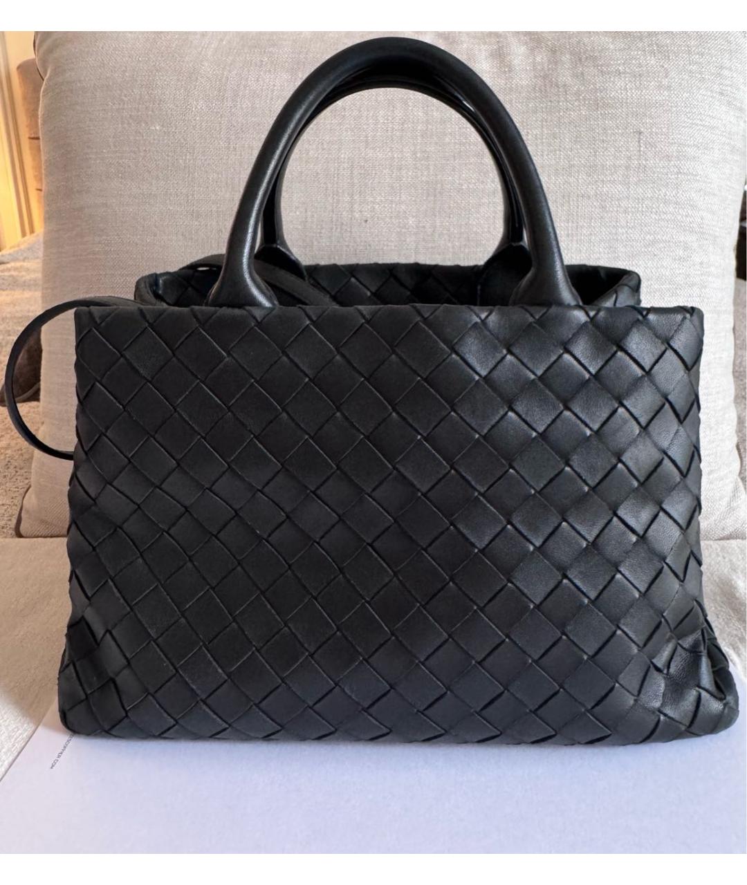 BOTTEGA VENETA Черная кожаная сумка с короткими ручками, фото 9