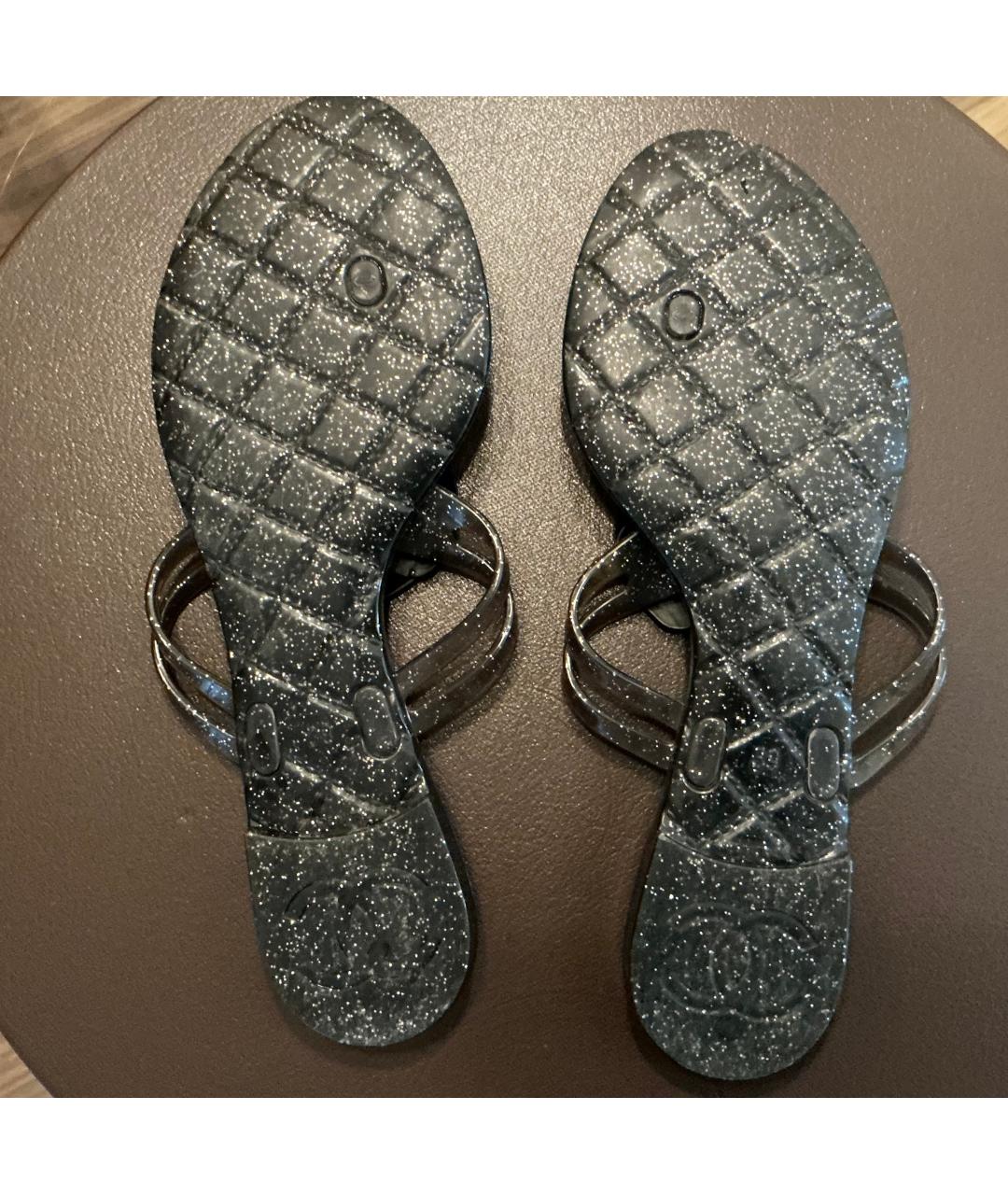 CHANEL Черные шлепанцы, фото 3