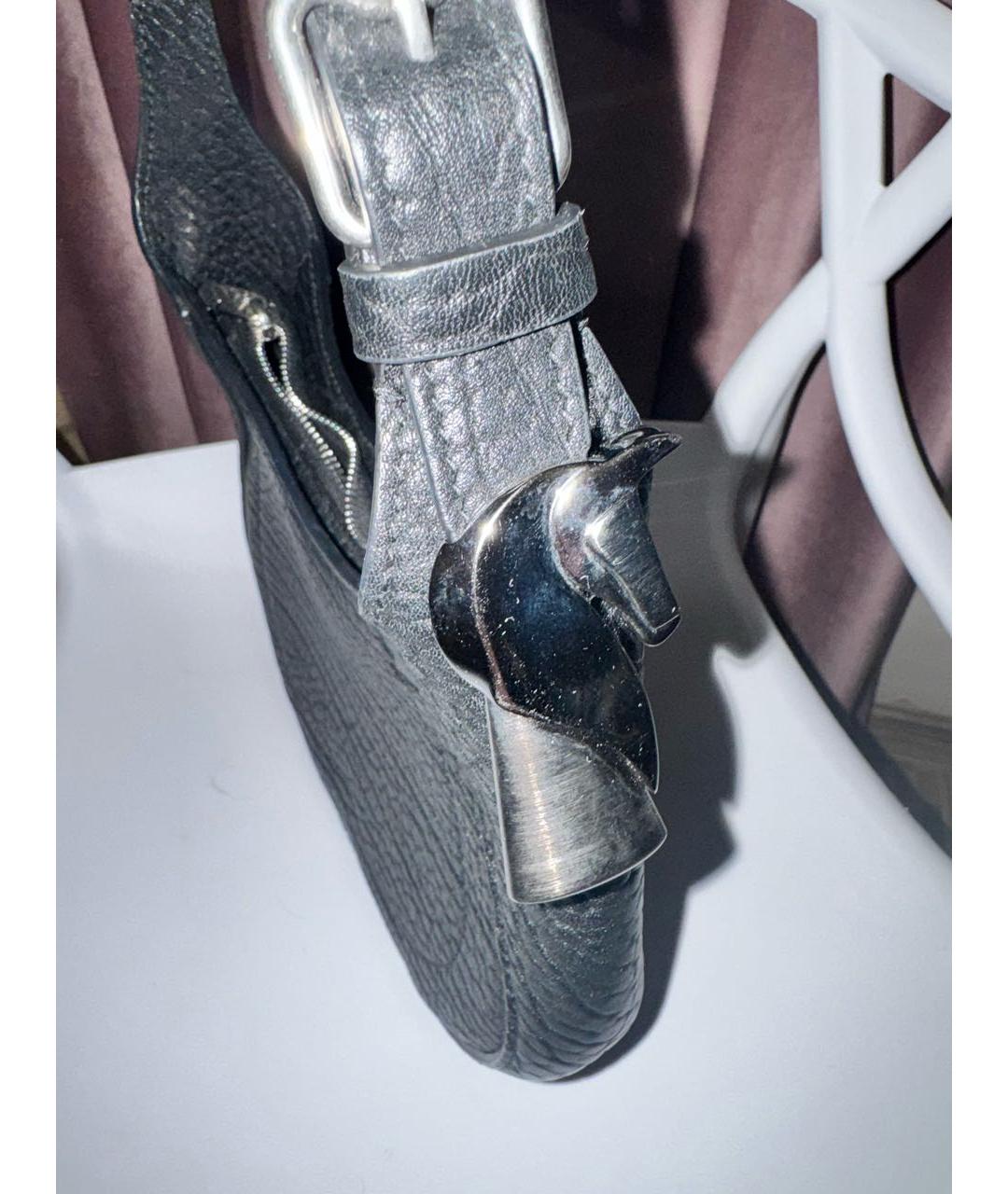 BURBERRY Черная кожаная сумка с короткими ручками, фото 2