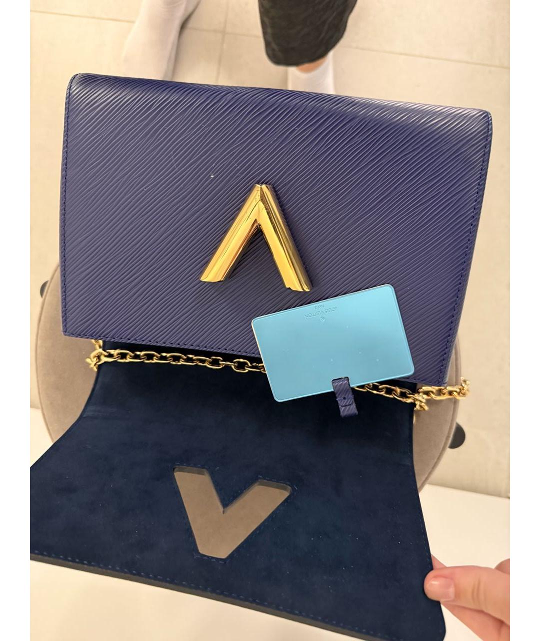 LOUIS VUITTON Темно-синяя кожаная сумка через плечо, фото 5