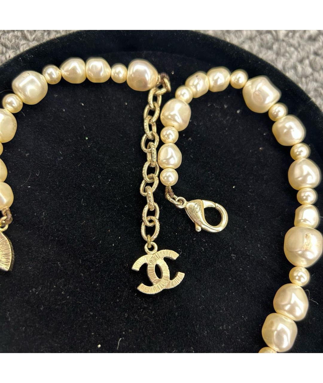 CHANEL Бежевое жемчужное колье, фото 3