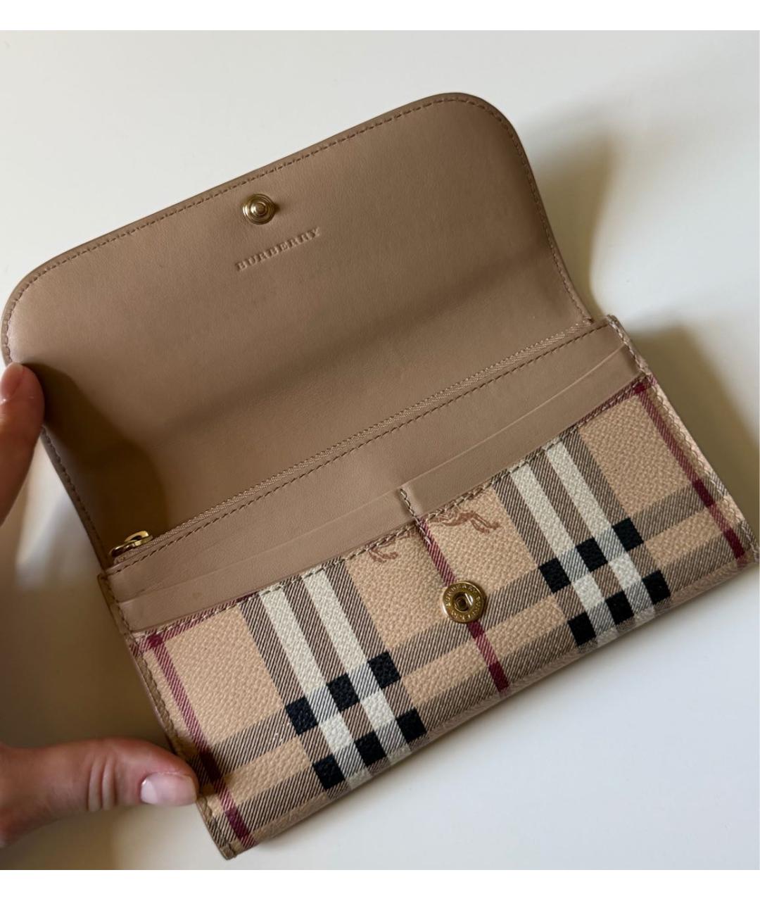 BURBERRY Бежевый кошелек, фото 3