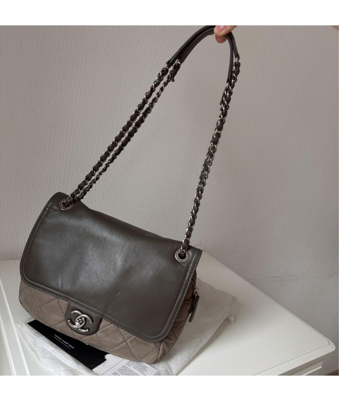 CHANEL Коричневая кожаная сумка через плечо, фото 2