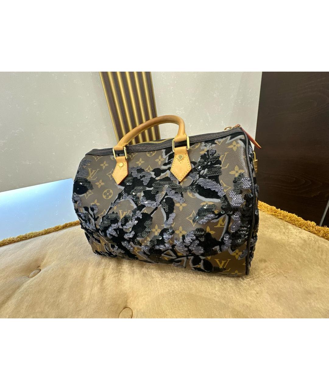 LOUIS VUITTON Коричневая сумка с короткими ручками из канвы, фото 3