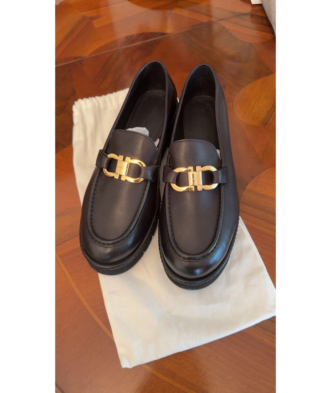 FERRAGAMO Черные кожаные лоферы, фото 2