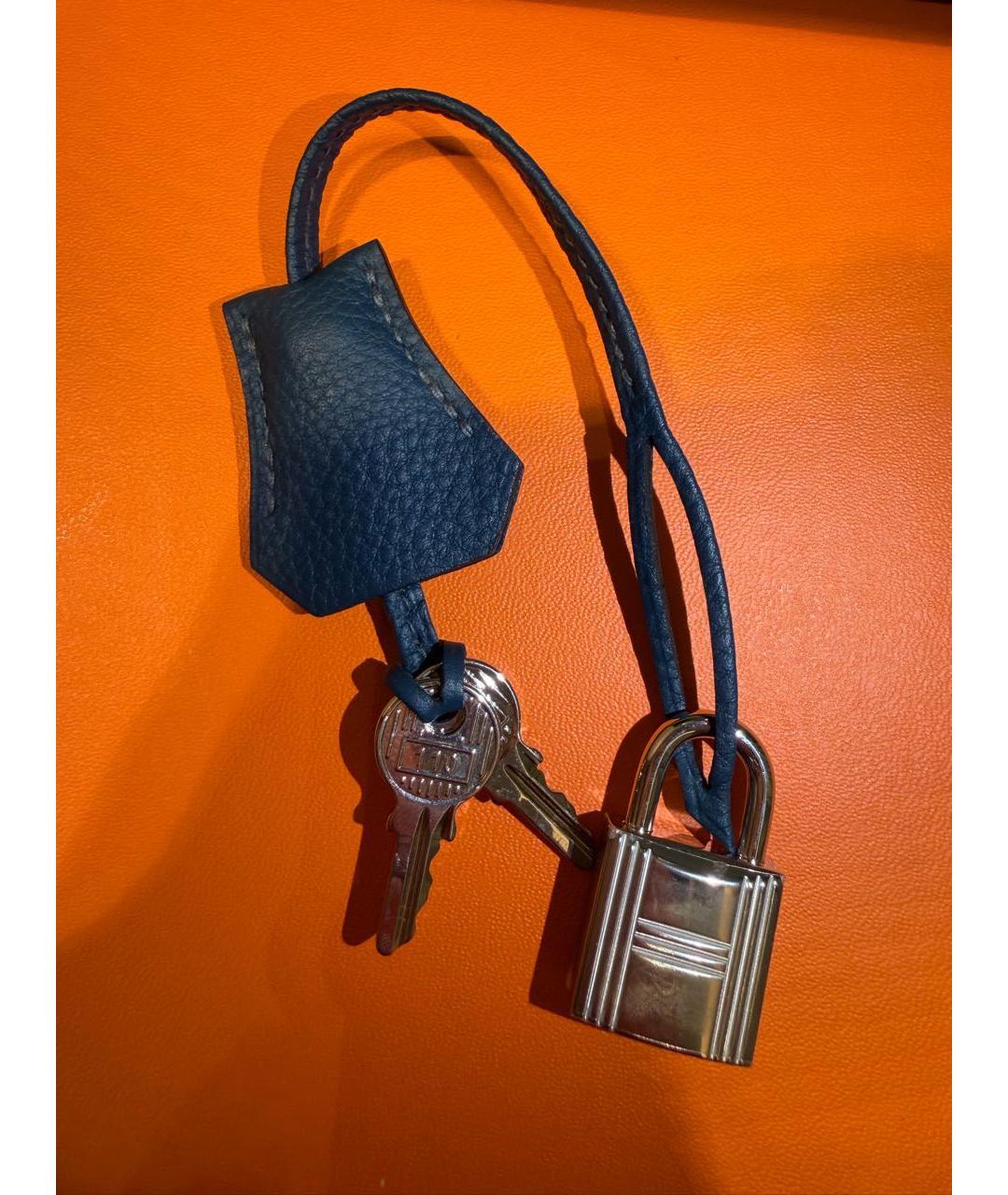 HERMES Темно-синяя кожаная сумка с короткими ручками, фото 8