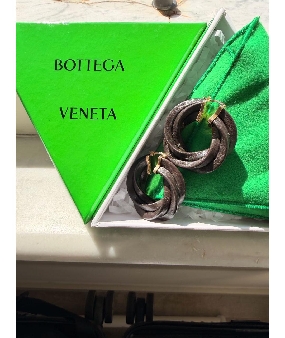 BOTTEGA VENETA Коричневые серебряные серьги, фото 2