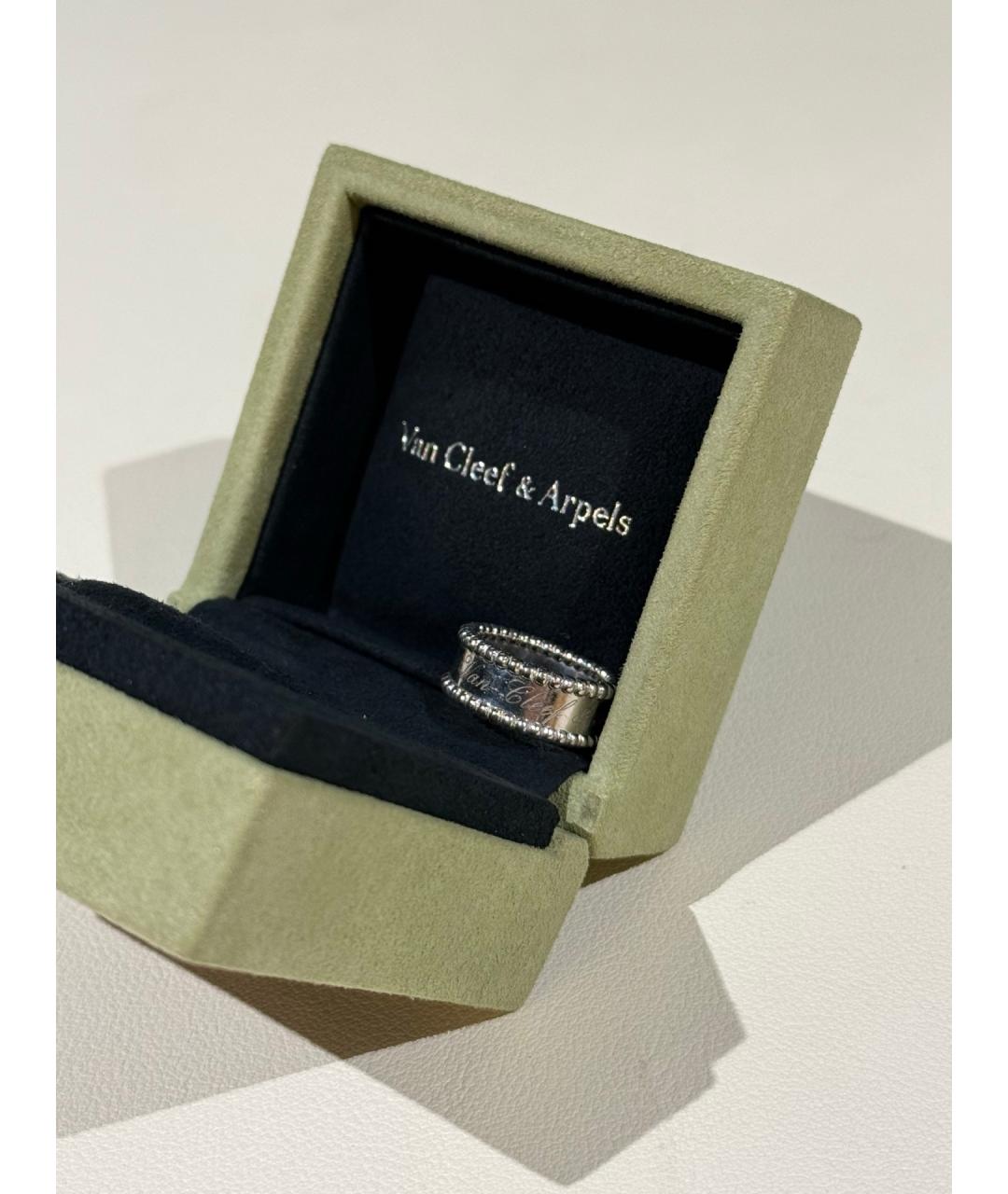 VAN CLEEF & ARPELS Серебряное кольцо из белого золота, фото 3