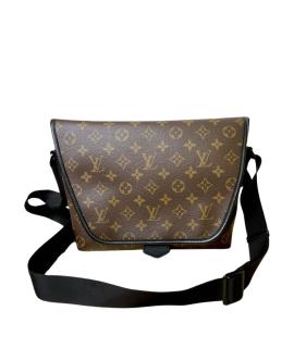 LOUIS VUITTON Сумка на плечо
