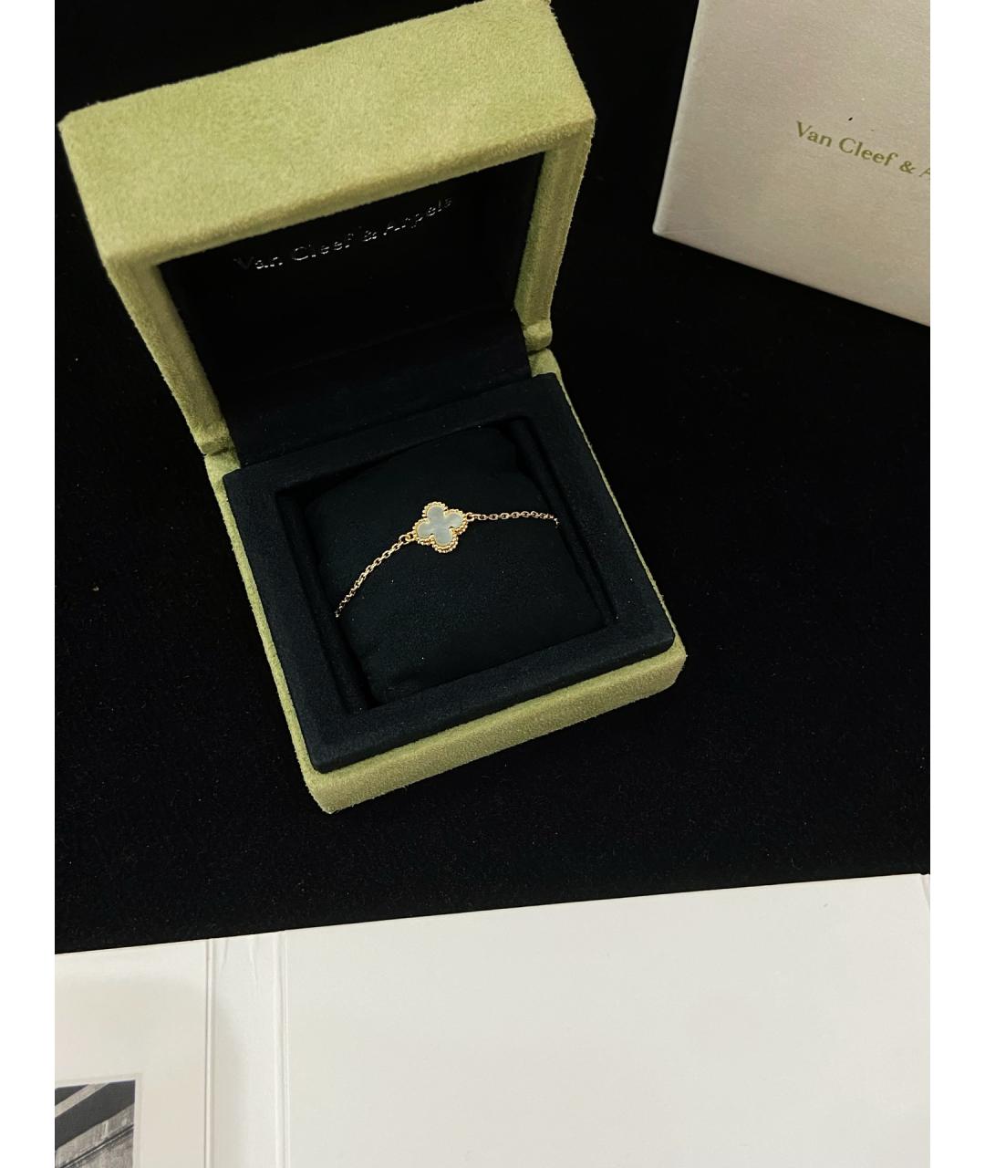 VAN CLEEF & ARPELS Белый браслет из желтого золота, фото 3
