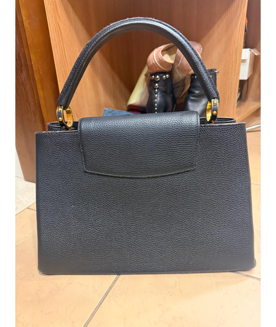 LOUIS VUITTON Черная кожаная сумка через плечо, фото 2
