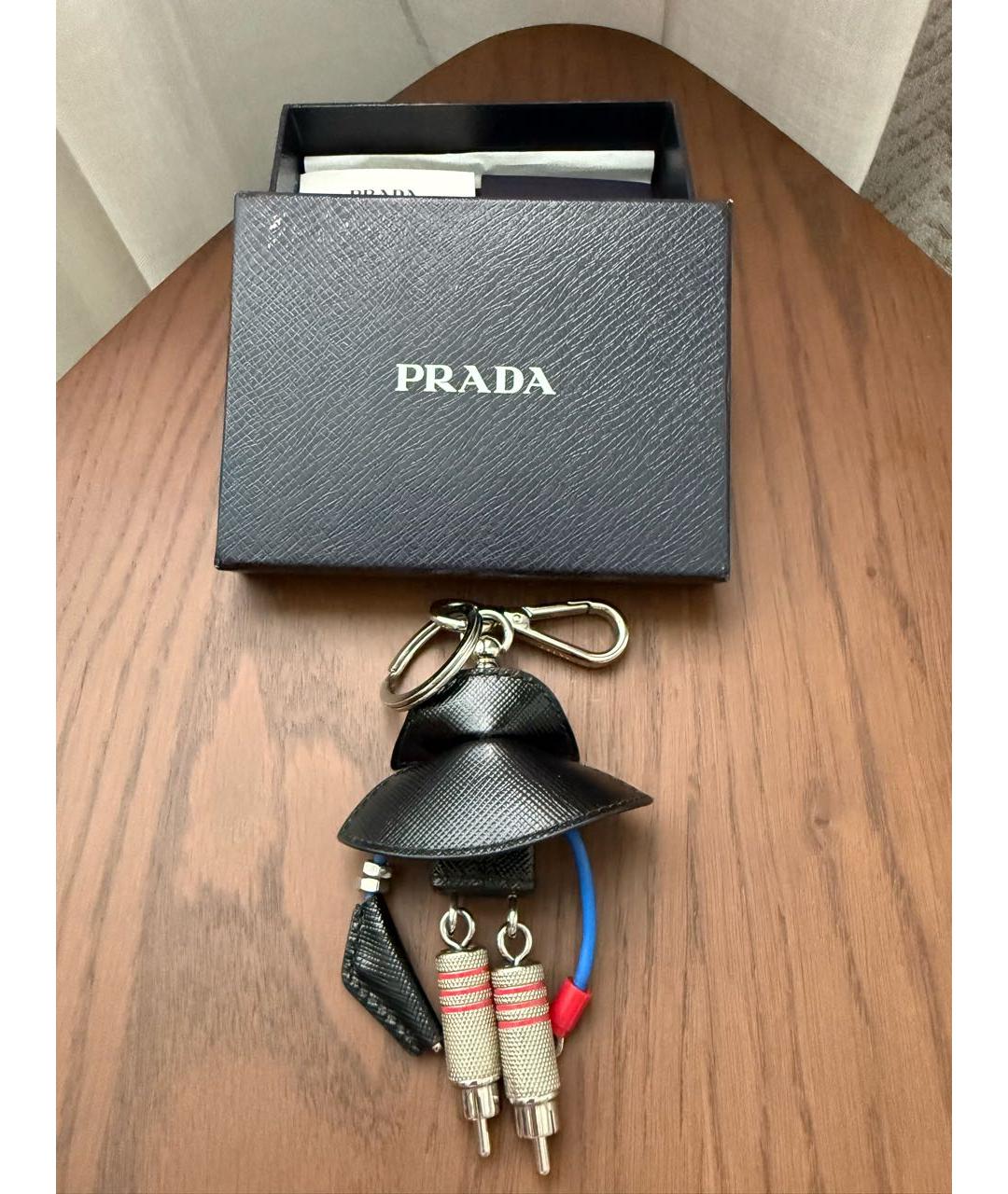 PRADA Черный брелок, фото 3