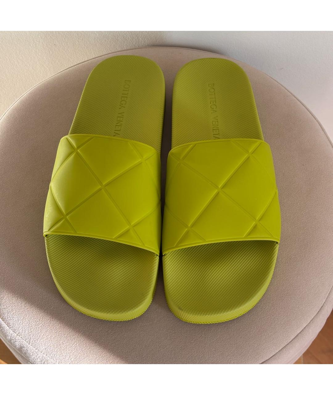BOTTEGA VENETA Салатовые резиновые шлепанцы, фото 8