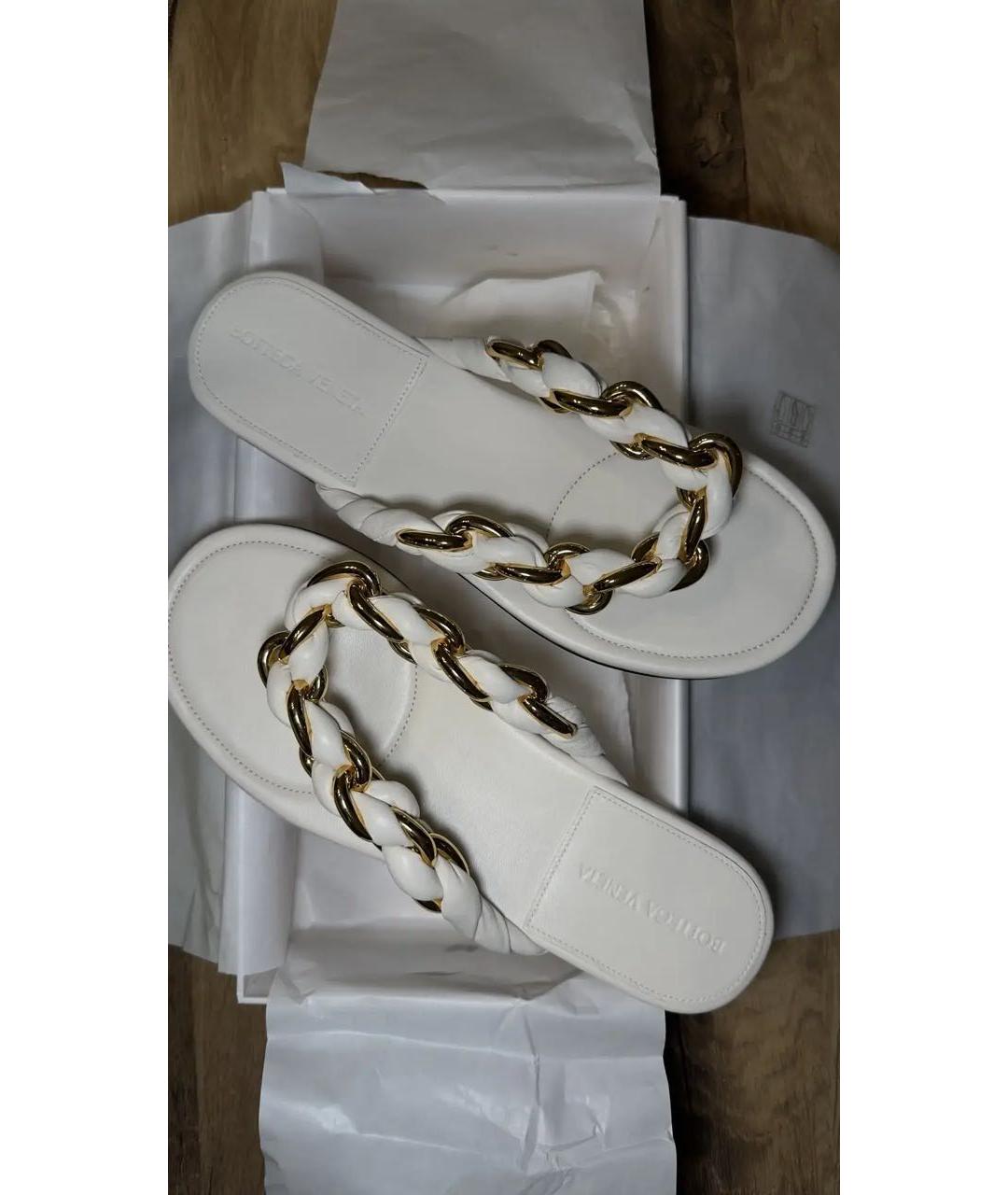 BOTTEGA VENETA Белые кожаные шлепанцы, фото 3
