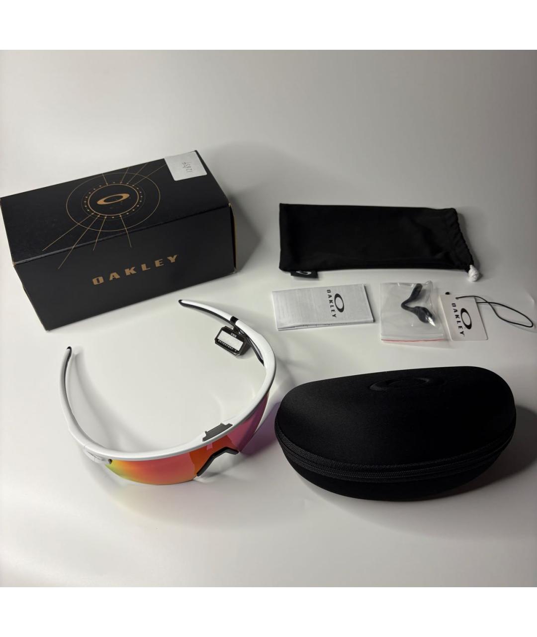 OAKLEY Белые пластиковые солнцезащитные очки, фото 6
