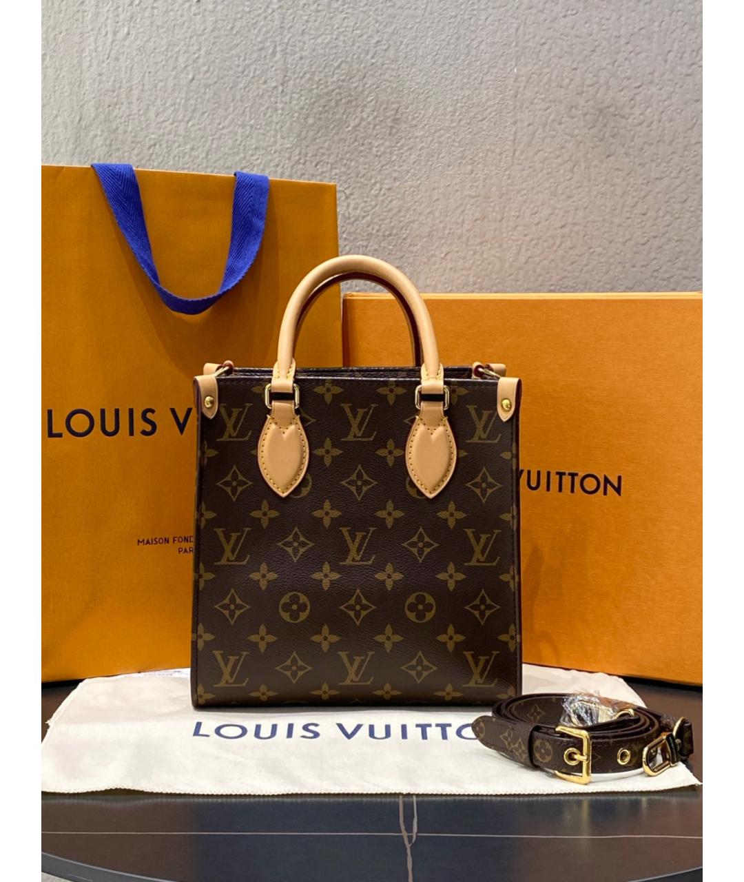 LOUIS VUITTON Коричневая сумка с короткими ручками, фото 3