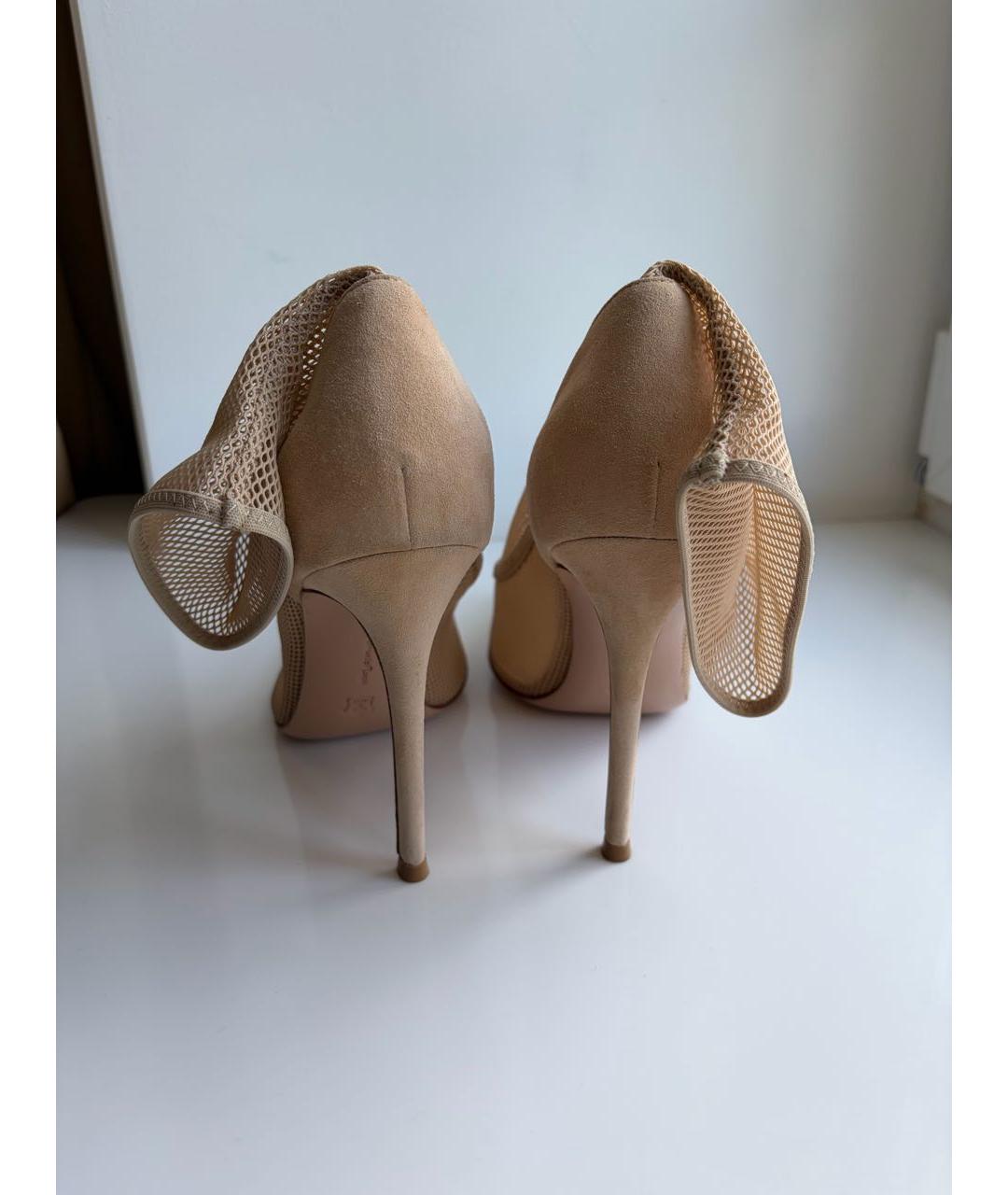 GIANVITO ROSSI Бежевые текстильные ботильоны, фото 4