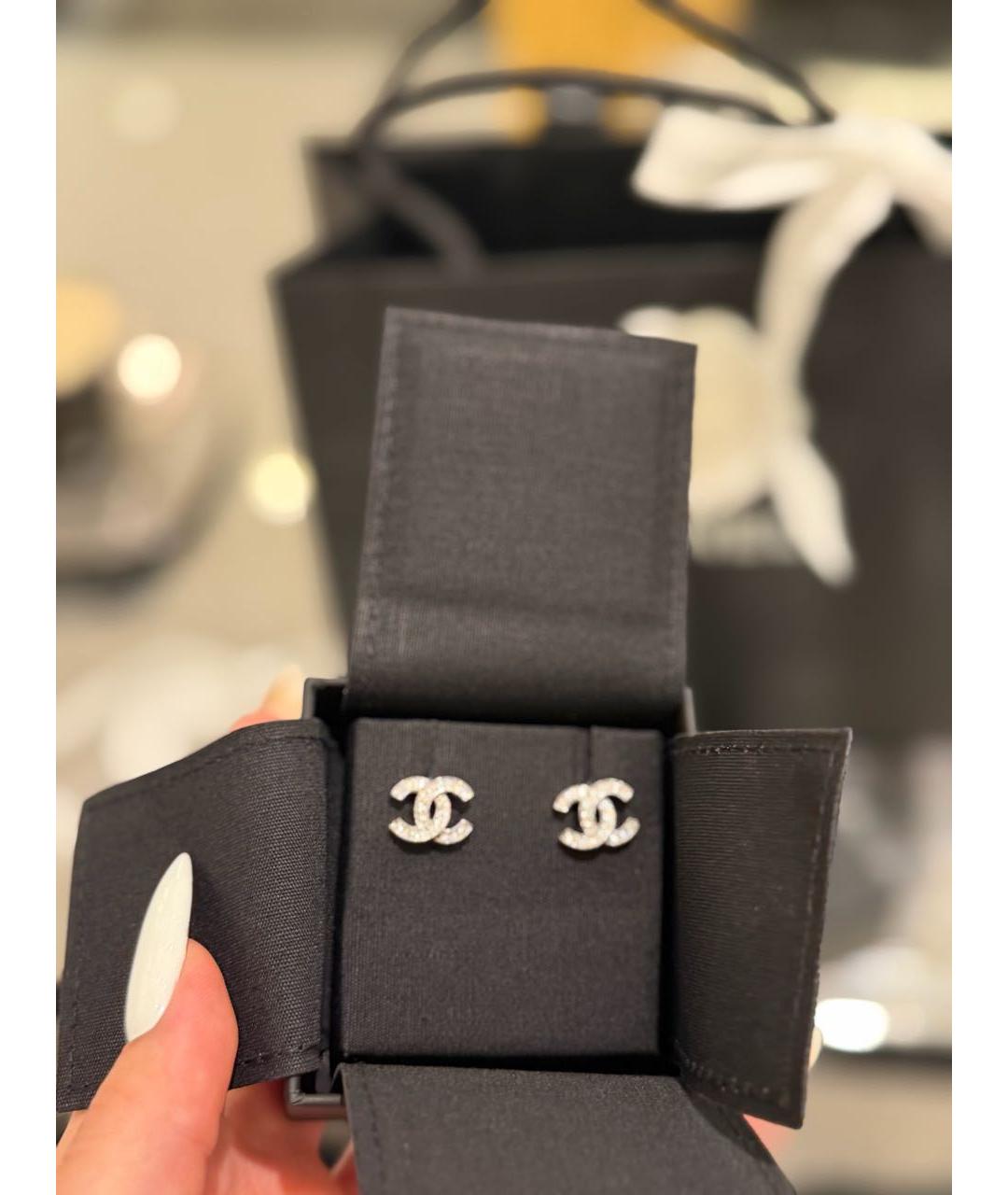 CHANEL Серебряные металлические серьги, фото 4