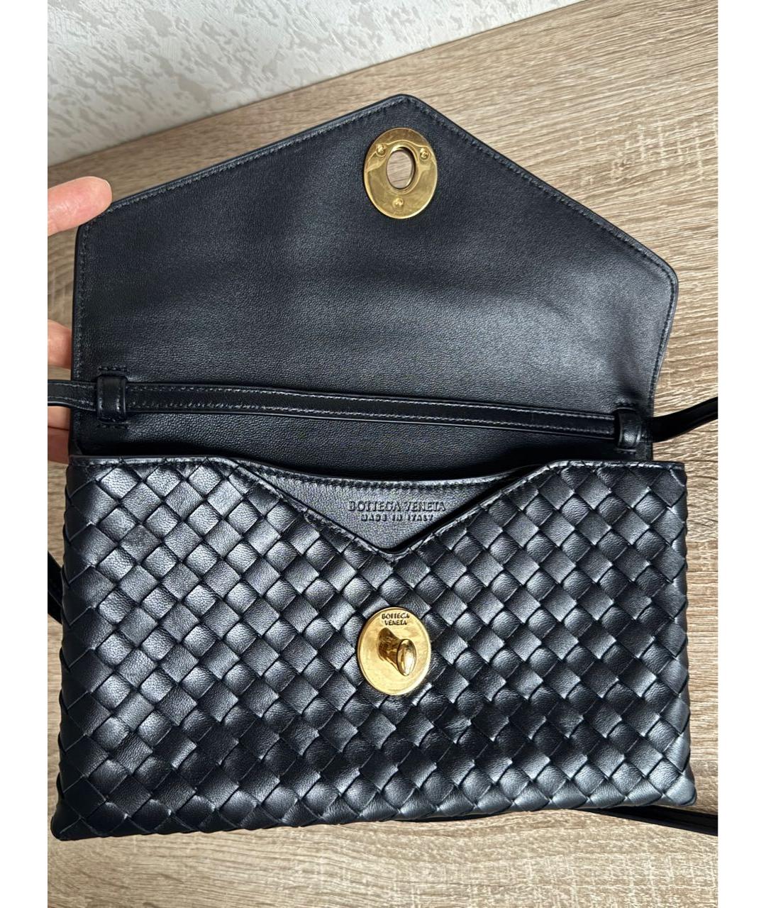 BOTTEGA VENETA Черная кожаная сумка через плечо, фото 6