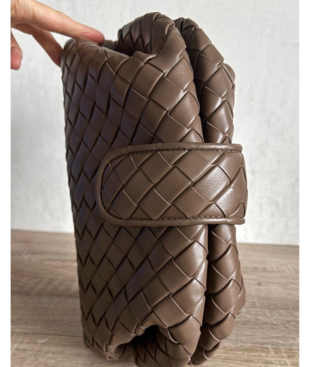 BOTTEGA VENETA Коричневая кожаная сумка через плечо, фото 8