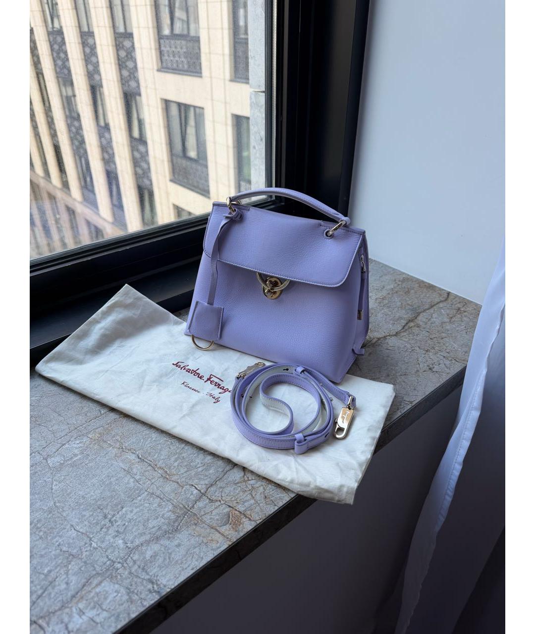 FERRAGAMO Фиолетовая кожаная сумка через плечо, фото 2