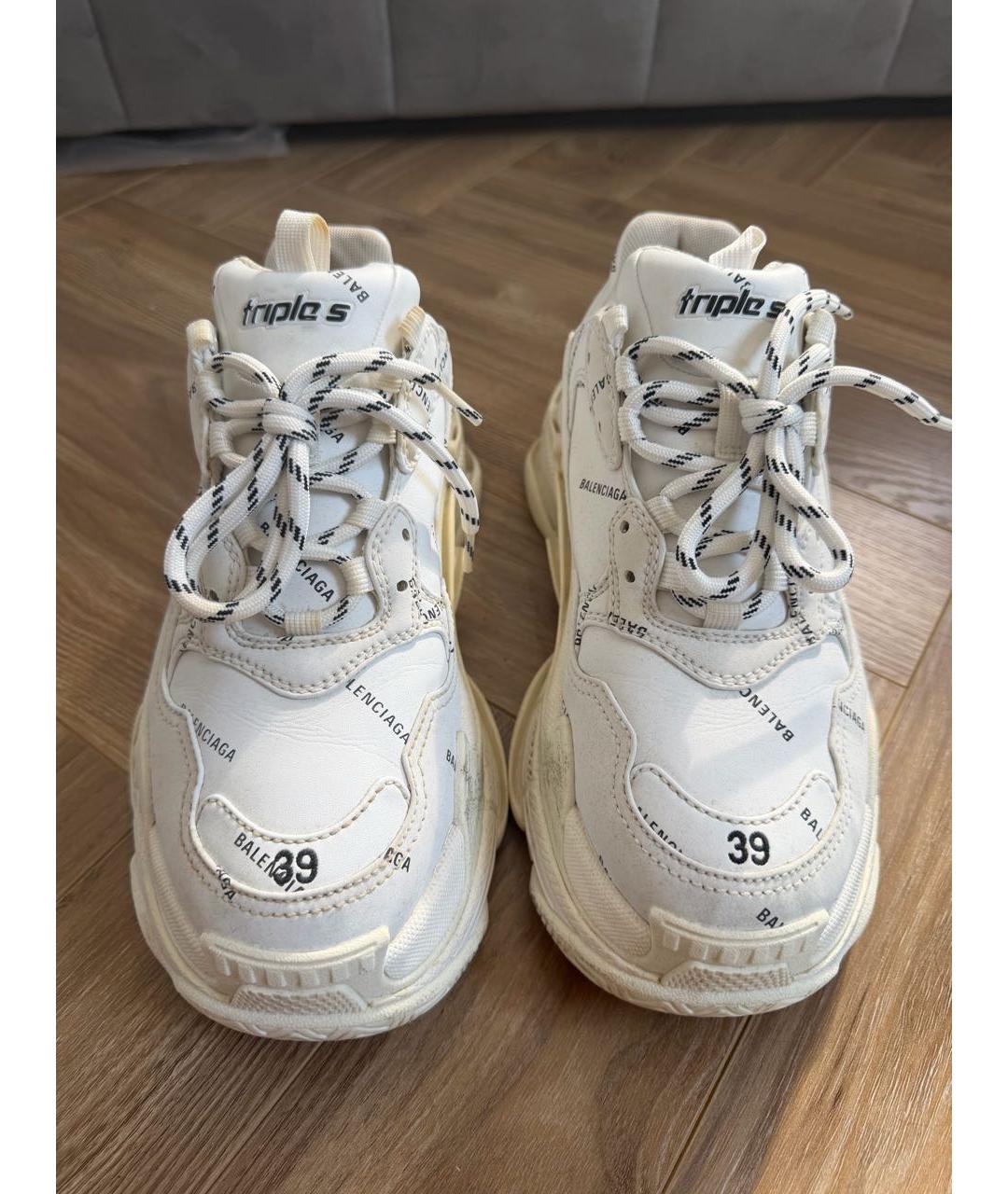 BALENCIAGA Белые кожаные кроссовки, фото 2