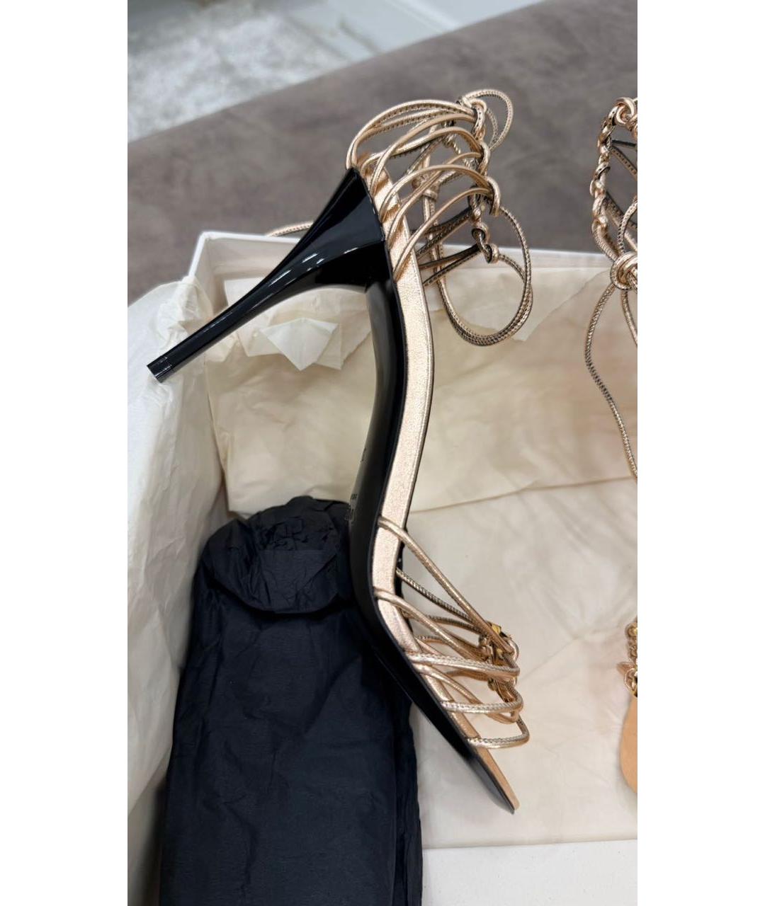 SAINT LAURENT Золотые кожаные босоножки, фото 4