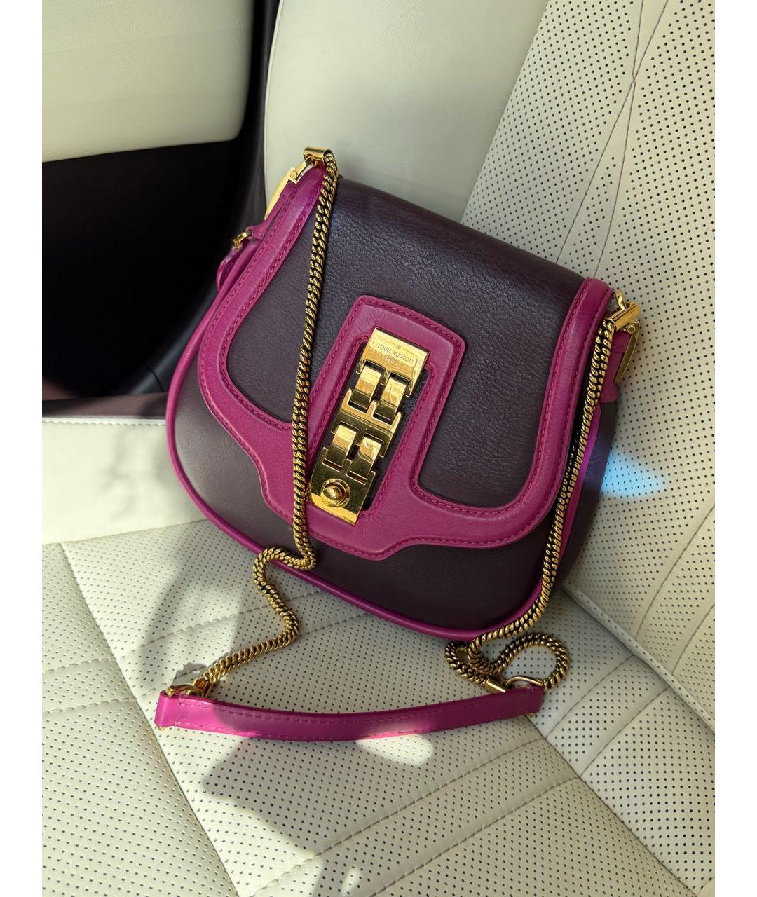 LOUIS VUITTON Фиолетовая кожаная сумка через плечо, фото 2