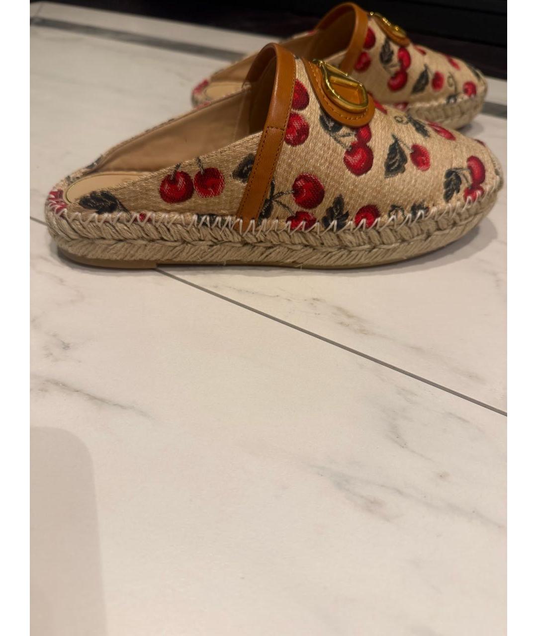 VALENTINO Бежевые текстильные мокасины, фото 9