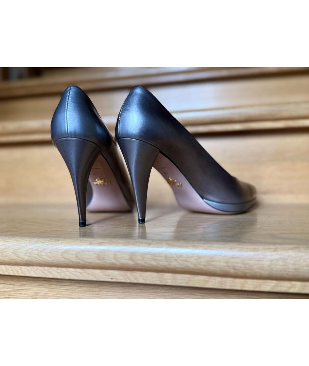 PRADA Серые кожаные туфли, фото 4