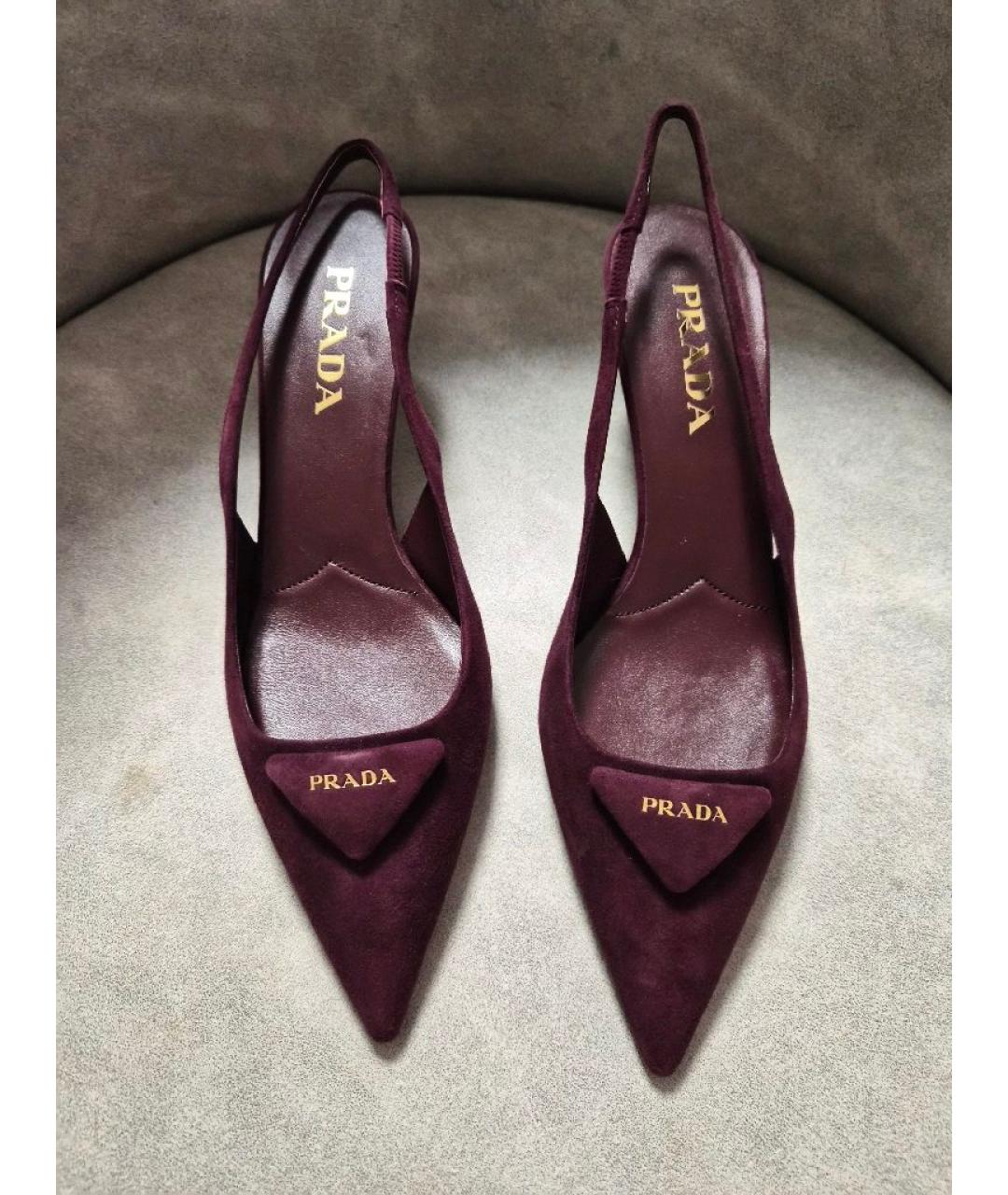 PRADA Бордовые замшевые лодочки на низком каблуке, фото 2