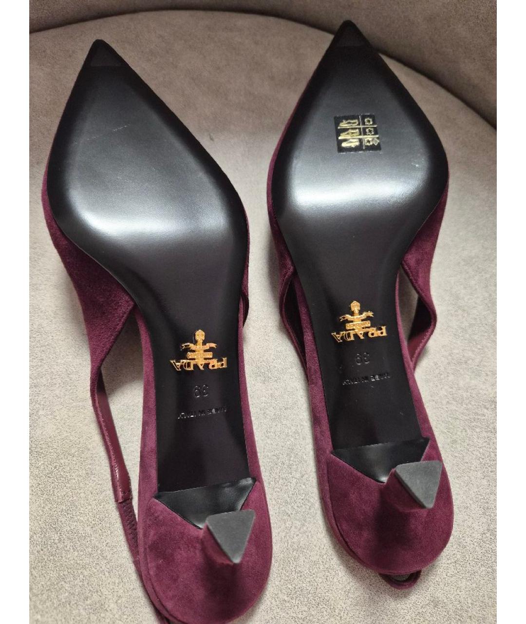 PRADA Бордовые замшевые лодочки на низком каблуке, фото 5