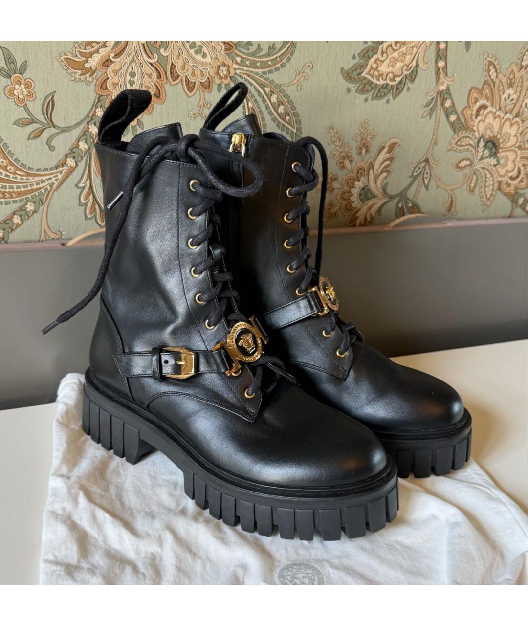 VERSACE Черные кожаные ботинки, фото 4