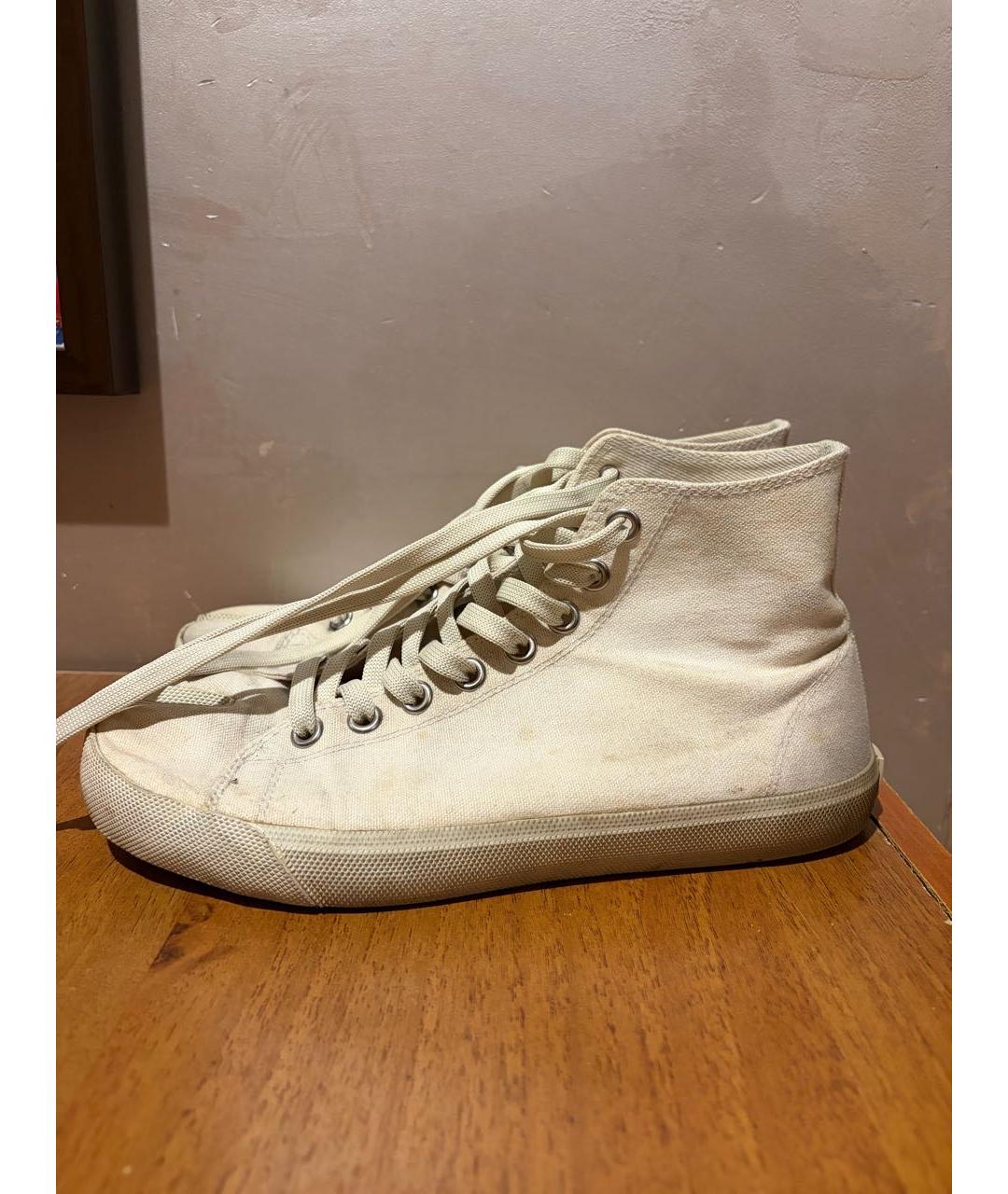 MAISON MARGIELA Белые текстильные высокие кроссовки / кеды, фото 2