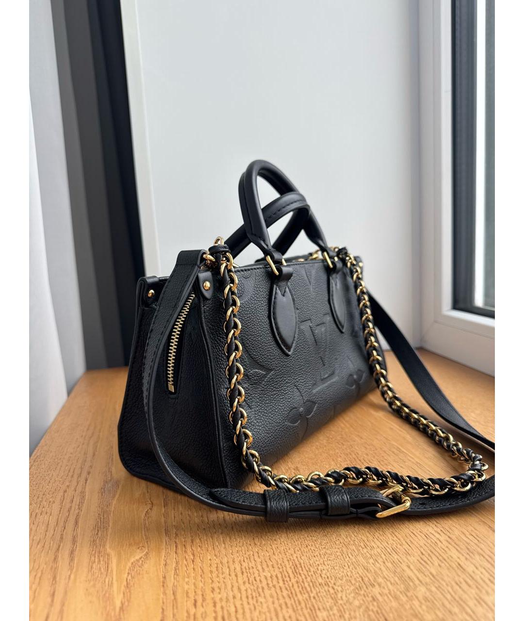 LOUIS VUITTON Черная кожаная сумка с короткими ручками, фото 3