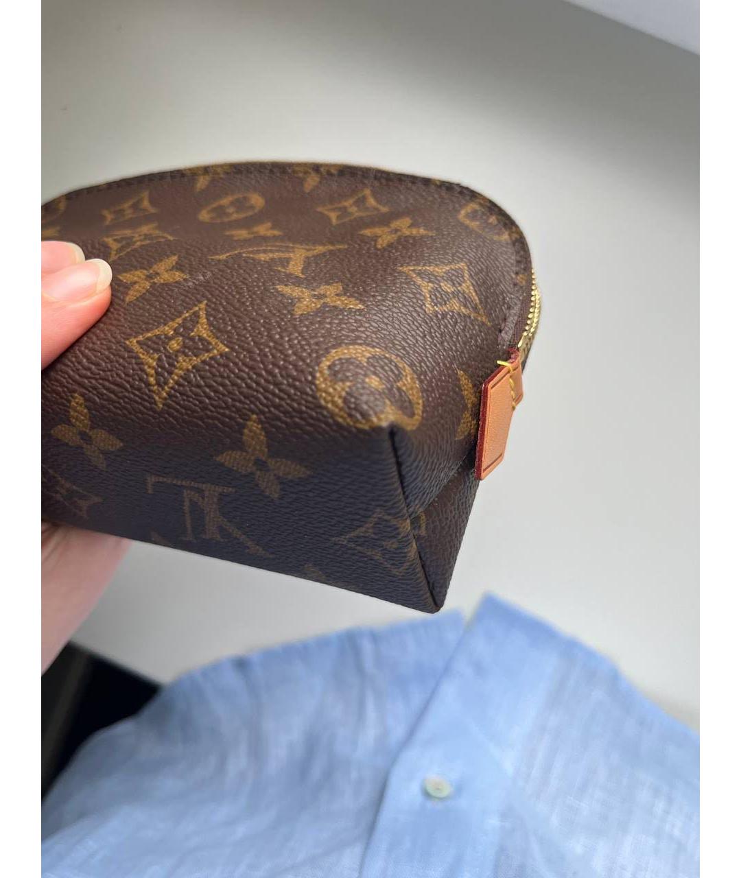 LOUIS VUITTON Коричневая косметичка, фото 2