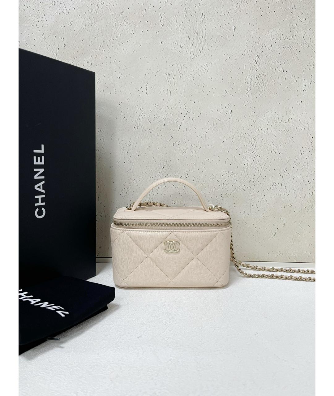 CHANEL Бежевая кожаная сумка через плечо, фото 5