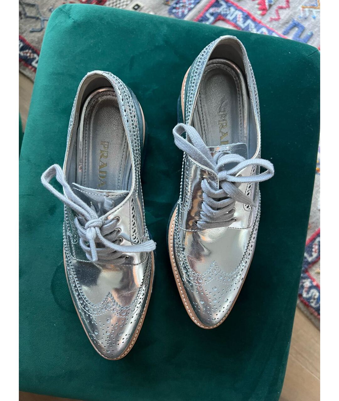 PRADA Серебряные ботинки из лакированной кожи, фото 3