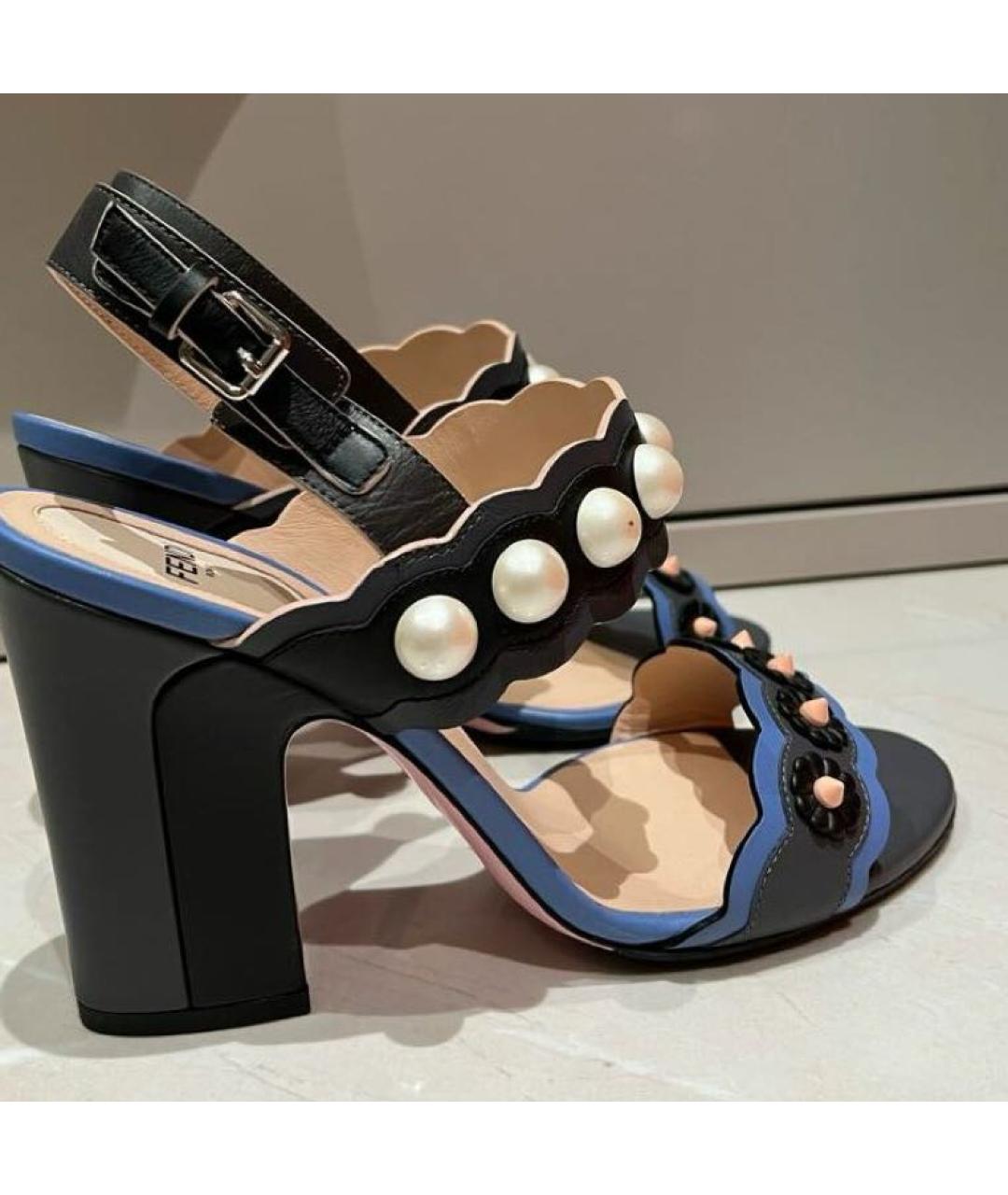 FENDI Синие кожаные босоножки, фото 5