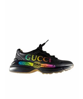 GUCCI Низкие кроссовки / кеды