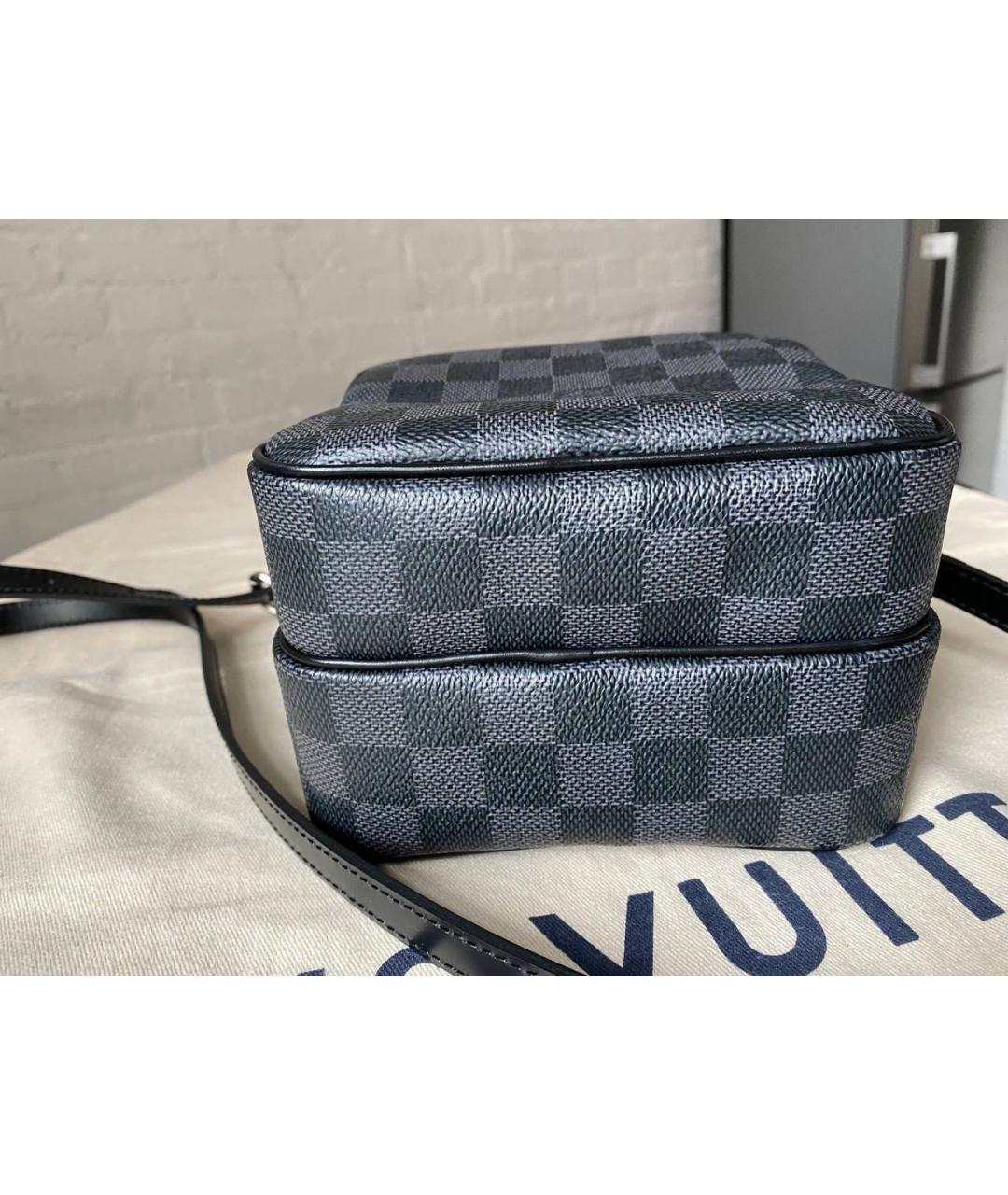 LOUIS VUITTON Черная кожаная сумка на плечо, фото 7