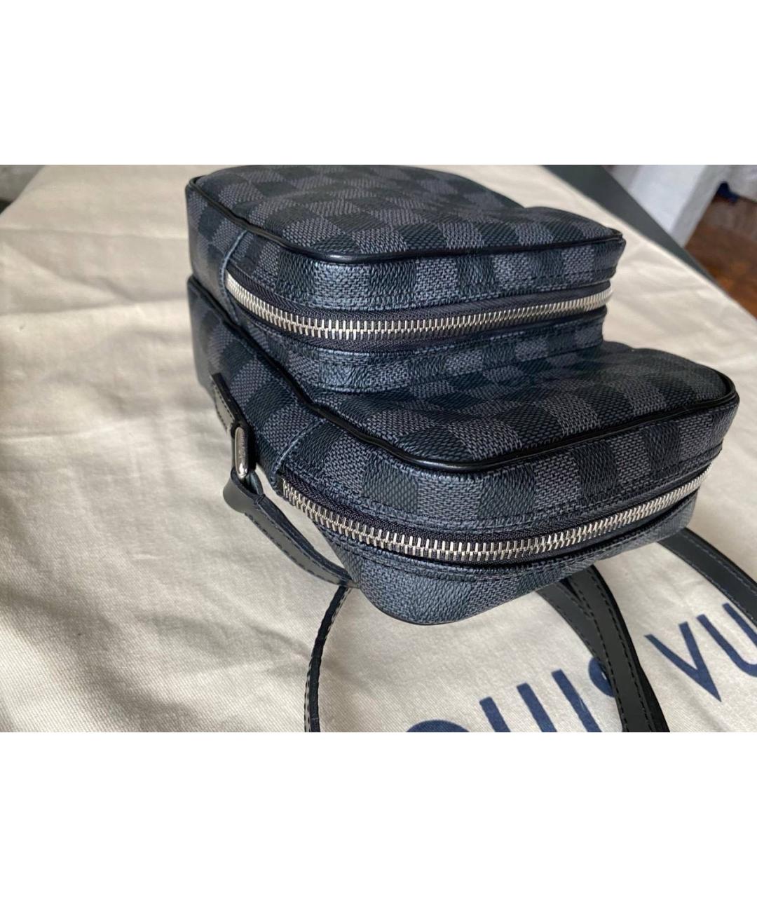 LOUIS VUITTON Черная кожаная сумка на плечо, фото 8