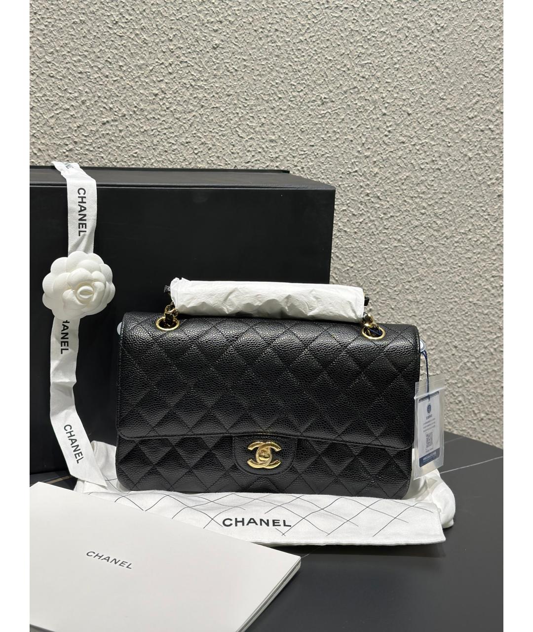 CHANEL Черная кожаная сумка через плечо, фото 2