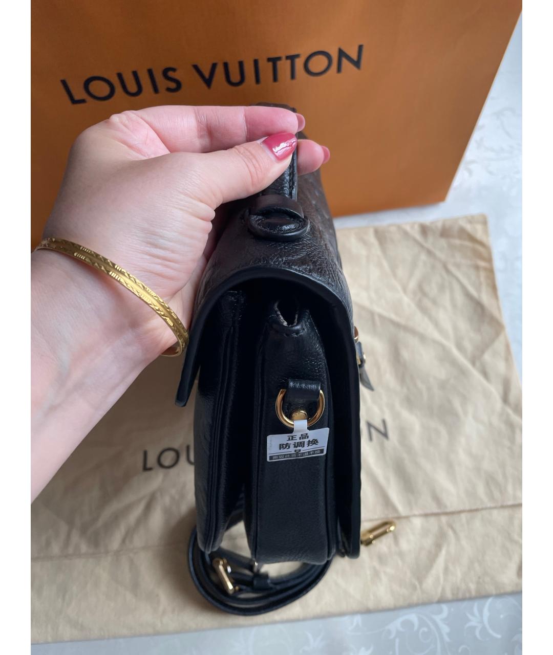 LOUIS VUITTON Черная кожаная сумка через плечо, фото 4